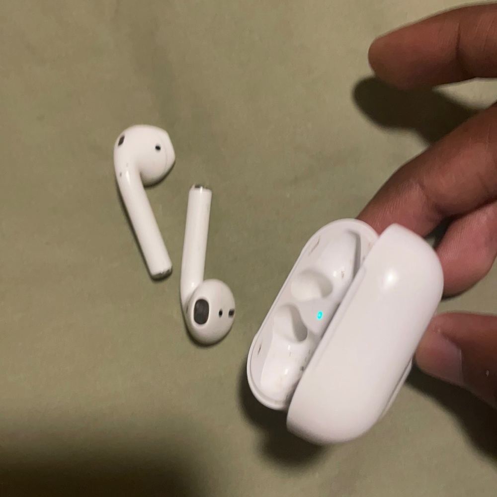 Apple Airpods